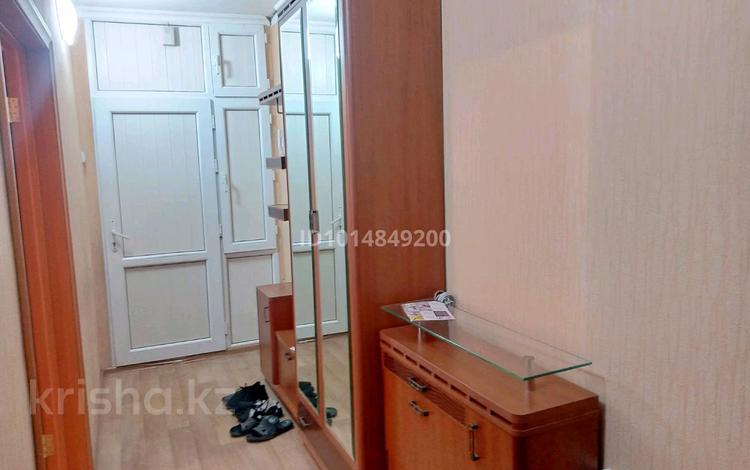 4-комнатная квартира · 80 м² · 2/9 этаж, мкр Юго-Восток, Мкр Юго-Восток Орбита 1 17 за 180 000 ₸ в Караганде, Казыбек би р-н — фото 2