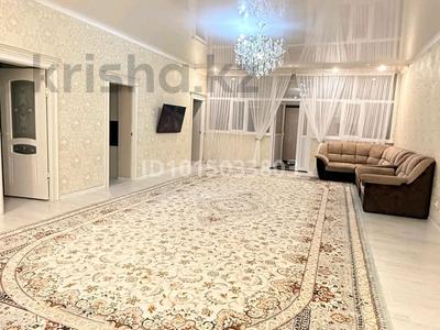 Отдельный дом · 6 комнат · 360.75 м² · 10 сот., Отарбай Имангазыулы 30 за 42 млн ₸ в Жанаозен