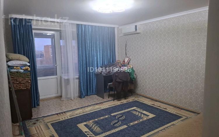 3-комнатная квартира · 61.5 м² · 9/9 этаж, Жукова 15 — Жд вокзала за 22 млн ₸ в Уральске — фото 2