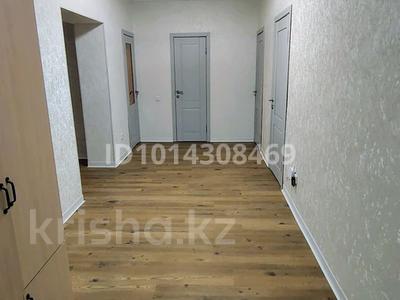 3-комнатная квартира · 75.5 м² · 1/7 этаж, Бокенбай батыра 155 — Район Юнис Сити за 27.5 млн ₸ в Актобе, квартал Авиатор-2