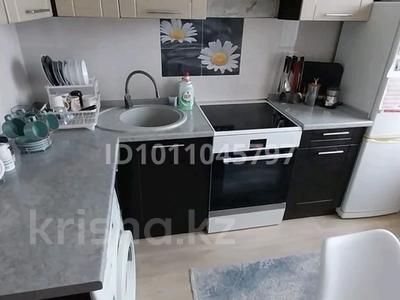 3-бөлмелі пәтер · 67 м² · 10/10 қабат, мкр Юго-Восток, Мкр Юго-Восток, мкр Гульдер 1 1, бағасы: 23 млн ₸ в Караганде, Казыбек би р-н