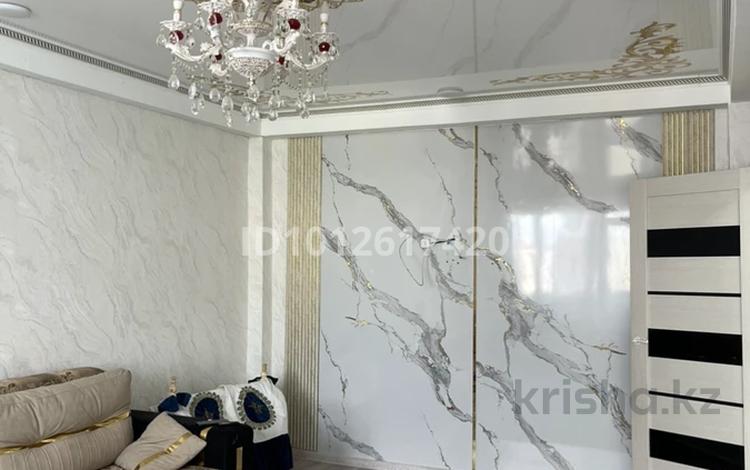 2-комнатная квартира · 70 м² · 5/5 этаж, Абая 9/1 за 13.5 млн ₸ в Сатпаев — фото 2