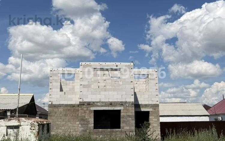 Отдельный дом · 4 комнаты · 200 м² · 4 сот., Беймбет майлина 5/1 за 13.5 млн ₸ в Уральске — фото 2
