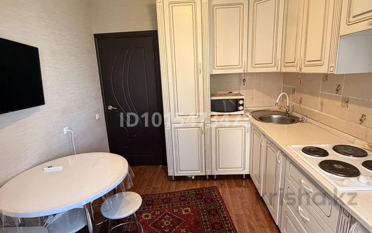 3-комнатная квартира · 70 м² · 4/16 этаж, Сыганак 23/1 — Азия Парк за 40 млн ₸ в Астане, Нура р-н — фото 2