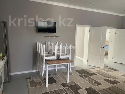Отдельный дом · 3 комнаты · 90 м² · 5 сот., мкр Акбулым, Кошек батыра 98 — Центр города за 350 000 ₸ в Таразе