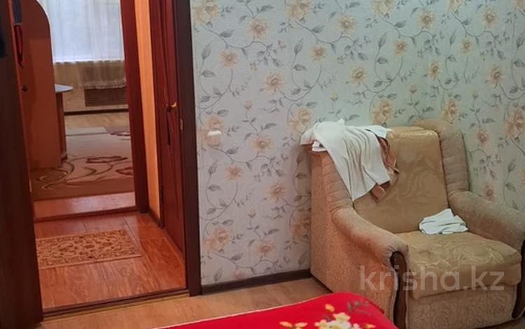 2-комнатная квартира · 45 м² · 3/5 этаж, Ларина 3 за 120 000 ₸ в Уральске — фото 2