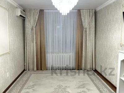 3-бөлмелі пәтер · 70 м² · 2/5 қабат, 2 ш/а., Гришина, бағасы: 22.5 млн ₸ в Актобе, мкр 8