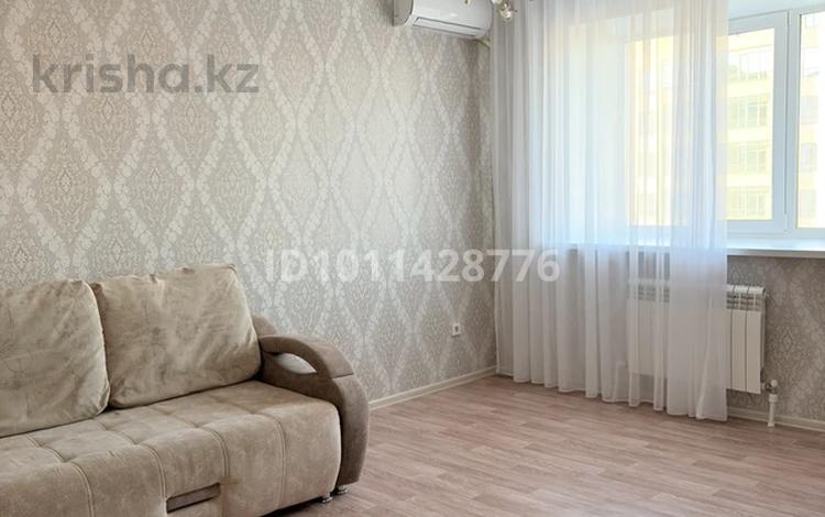 1-бөлмелі пәтер · 45 м² · 6/9 қабат, мкр. Алтын орда 4d, бағасы: 140 000 〒 в Актобе — фото 2