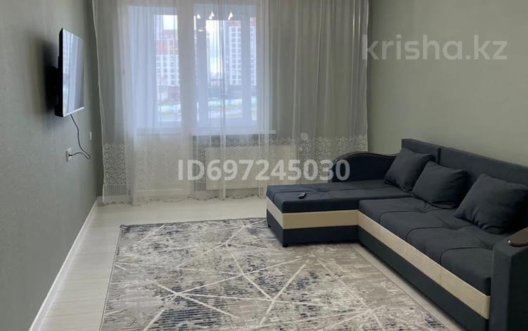 2-комнатная квартира, 64 м², 4/9 этаж помесячно, Улы Дала 46