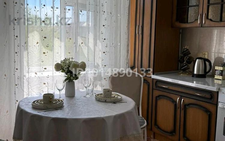 1-бөлмелі пәтер · 40 м² · 4/9 қабат, Қонаев ш/а. 57 — Напротив ЗАКСА, бағасы: 16.5 млн ₸ в Уральске, мкр Кунаева — фото 2