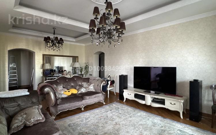 4-бөлмелі пәтер · 149 м² · 6/19 қабат, Шевченко 154 — Муканова- Кожамкулова, бағасы: 160 млн ₸ в Алматы, Алмалинский р-н — фото 2