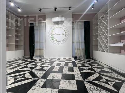 Свободное назначение, офисы, магазины и бутики, общепит, медцентры и аптеки, образование · 81 м² за 60 млн 〒 в Актобе, мкр. Алтын орда