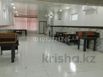 Дом,кафе,донерка,овощной 3 бизнеса с. Баканас · 350 м², бағасы: 80 млн ₸