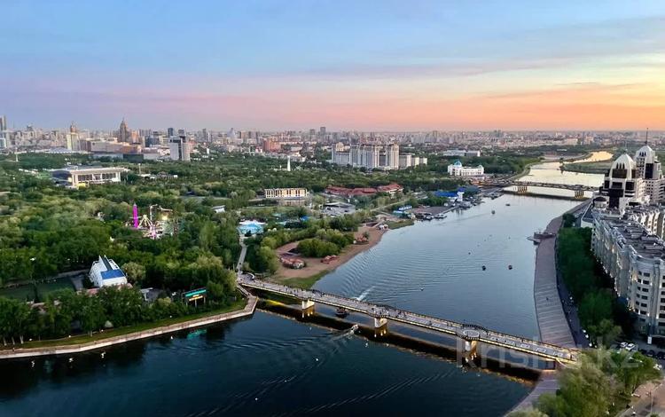 3-комнатная квартира · 168.2 м² · 25/28 этаж, Желтоксан 2/2 за 82.8 млн ₸ в Астане — фото 10
