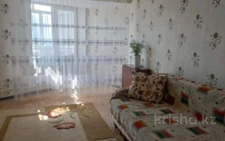 2-комнатная квартира, 46 м², 4/5 этаж помесячно, Жастар за 120 000 〒 в Талдыкоргане — фото 2