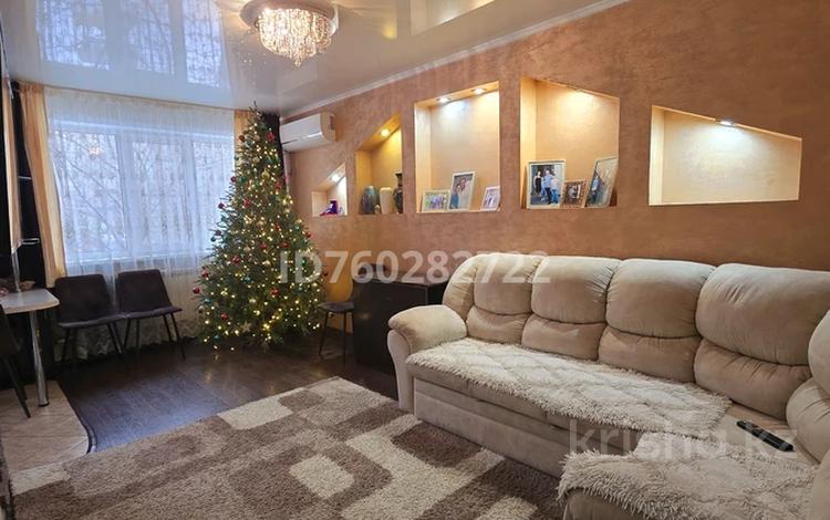 3-бөлмелі пәтер · 62 м² · 2/5 қабат, Назарбаева 270 — Дом быта северный. 23 и 4 школа, бағасы: 28 млн ₸ в Петропавловске — фото 2