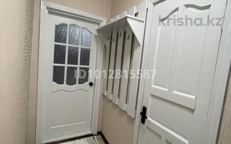 2-комнатная квартира · 42 м² · 1/4 этаж, Койгелди 182 — ЦУМ, Толе би за 12 000 ₸ в Таразе — фото 5