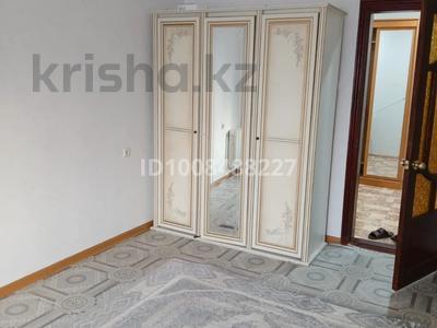 3-комнатная квартира · 77 м² · 2/10 этаж, Гагарина — Меховой (обл Гай) за 150 000 ₸ в Уральске