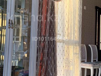 3-бөлмелі пәтер · 100 м² · 5/14 қабат, Навои, бағасы: 83 млн ₸ в Алматы, Ауэзовский р-н