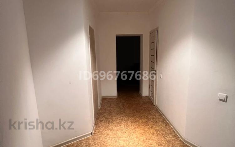 2-комнатная квартира, 71.2 м², 3/6 этаж, Р. Кошкарбаева