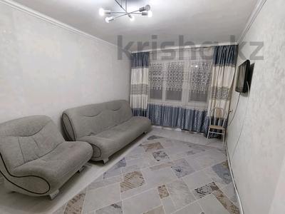 1-комнатная квартира · 31 м² · 2/5 этаж, мкр Юго-Восток за 13.5 млн ₸ в Караганде, Казыбек би р-н