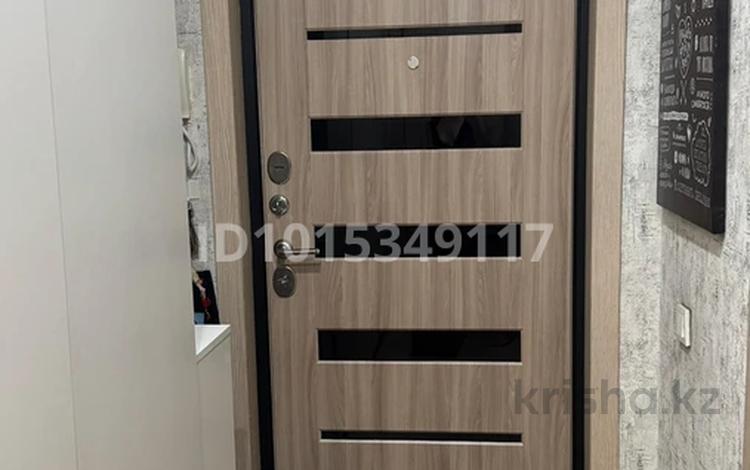 1-бөлмелі пәтер · 45 м² · 6/10 қабат, №6 ш/а., бағасы: 300 000 ₸ в Алматы, Ауэзовский р-н — фото 2