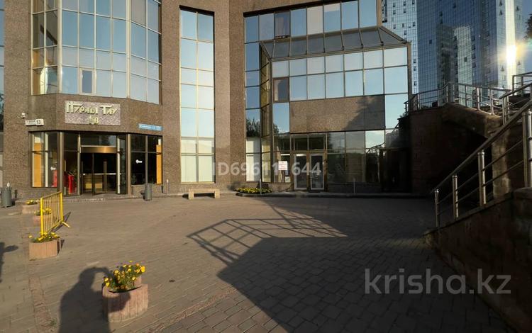 Кеңселер, қоғамдық тамақтану орны, сұлулық салондары, медорталықтар мен дәріханалар, ойын-сауық · 318.3 м², бағасы: 600 млн ₸ в Алматы, Медеуский р-н — фото 46
