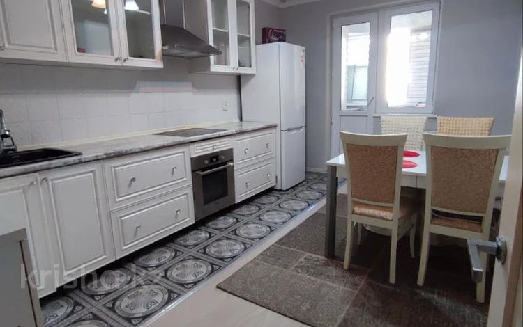 2-комнатная квартира · 75 м² · 8/12 этаж, мкр Жетысу-3 55 за 53.5 млн ₸ в Алматы, Ауэзовский р-н — фото 2