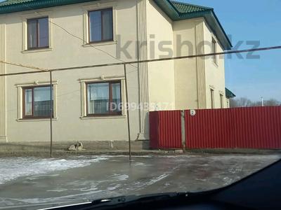 Отдельный дом · 7 комнат · 200 м², мкр. Зачаганск пгт, Беляева 2 — Престиж за 500 000 〒 в Уральске