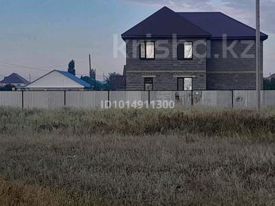Отдельный дом · 6 комнат · 245 м² · 12 сот., Мкр.Керемет 2 за 41 млн ₸ в Подстепном