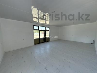 Кеңселер, дүкендер мен бутиктер, қоймалар, сұлулық салондары, білім орталықтары, конференц-залдар, кабинеттер және жұмыс орындары, студиялар · 55 м², бағасы: 200 000 〒 в Жаркенте