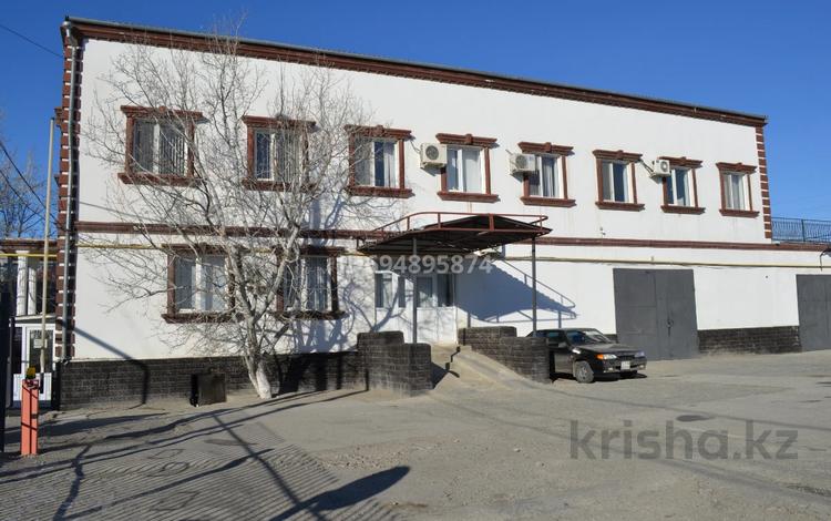 Кеңселер, қоймалар, кабинеттер және жұмыс орындары · 370 м², бағасы: ~ 1.7 млн ₸ в Атырау — фото 2