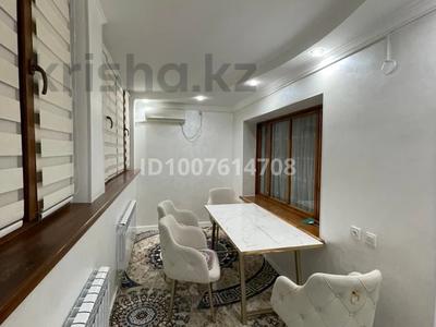 3-комнатная квартира · 64 м² · 1/5 этаж, Ташенова 101б — Торекуловақиылысы Маделы Қожа қиылысы за 300 000 〒 в Шымкенте, Енбекшинский р-н