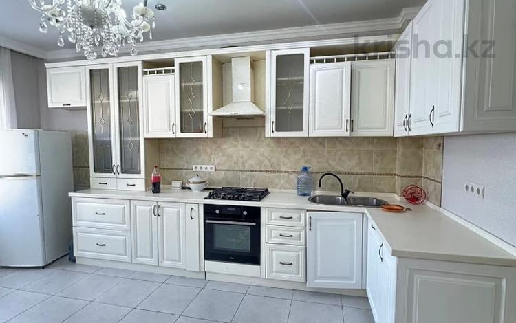 3-комнатная квартира · 105.4 м² · 8/8 этаж, мкр. Алтын орда, ул.Санкибай батыра за 32 млн ₸ в Актобе — фото 5
