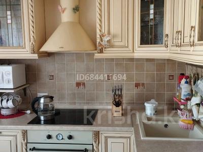 Продажа квартир в Карагандинской обл.: 1-комнатная квартира · 38 м² · 4/9 этаж, Майкудук, Майкудук, мкр Восток-1 12 за 13 млн 〒 1-комнатная квартира · 38 м² · 4/9 этаж, Майкудук, Майкудук, мкр Восток-1 12 за 13 млн 〒 в Караганде, Алихана Бокейханова р-н
