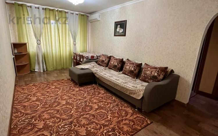 2-комнатная квартира, 43 м², мкр №12 13 — Шаляпина за 22.5 млн 〒 в Алматы, Ауэзовский р-н — фото 3