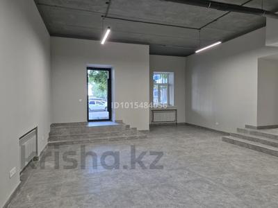 Еркін, кеңселер, дүкендер мен бутиктер, қоймалар, қоғамдық тамақтану орны, сұлулық салондары, медорталықтар мен дәріханалар, білім орталықтары, ойын-сауық · 212 м², бағасы: 103 млн ₸ в Астане, Сарыарка р-н