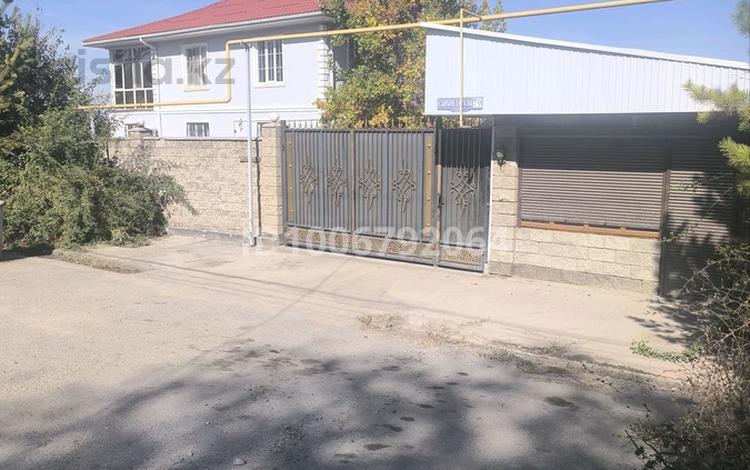 Отдельный дом · 8 комнат · 275 м² · 15 сот., мкр Алатау (ИЯФ) 79 — Бак за 130 млн 〒 в Алматы, Медеуский р-н — фото 2