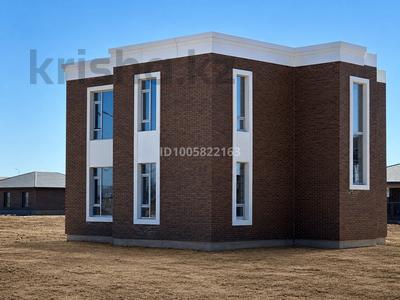 Жеке үй · 5 бөлме · 205 м² · 10 сот., мкр Уркер, бағасы: 86.1 млн 〒 в Астане, Нура р-н