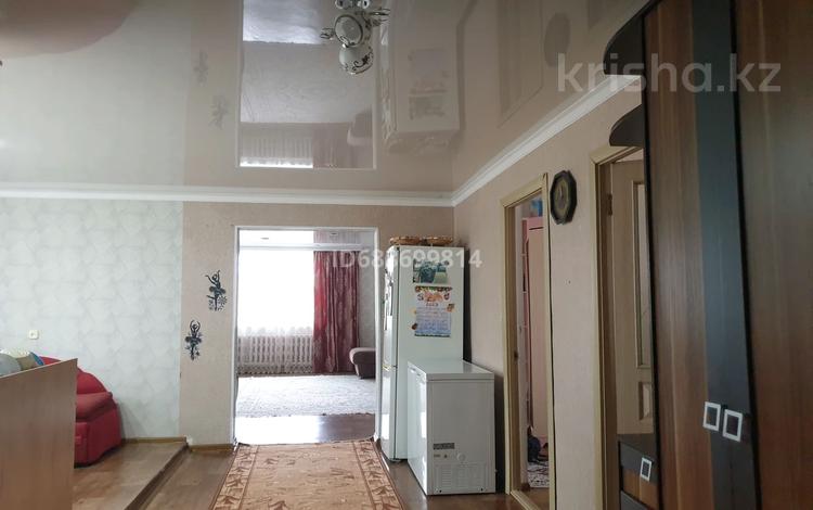 Отдельный дом • 5 комнат • 140 м² • 10 сот., Торайгырова 44 за 30 млн 〒 в Тайтобе — фото 3