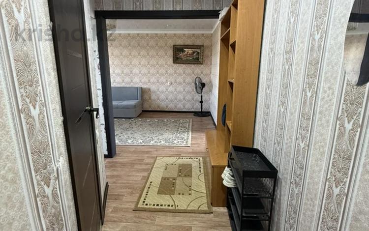 2-бөлмелі пәтер · 43.1 м² · 5/5 қабат, Энергетиков 75, бағасы: 11 млн ₸ в Экибастузе — фото 2