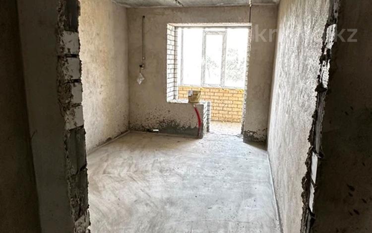 2-комнатная квартира · 66.7 м² · 8/9 этаж, желтоксан 1В за 23.5 млн ₸ в Уральске — фото 2