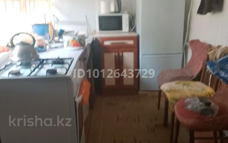 Жеке үй · 3 бөлме · 45 м² · 5 жүзд., Набережная 86 — Школа номер 5, бағасы: 10 млн ₸ в Ленгере — фото 2