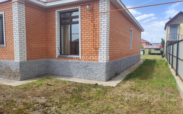 Отдельный дом · 4 комнаты · 144 м² · 10 сот., мкр Уркер, Бақтыгерей Кулманова 17 за 66 млн ₸ в Астане, Нура р-н — фото 2