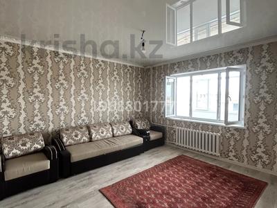 1-комнатная квартира, 49 м², 2/5 этаж помесячно, Гагарина 70 за 130 000 〒 в Жезказгане