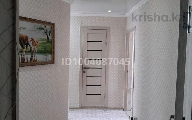 3-комнатная квартира · 64 м² · 5/5 этаж, мкр Юго-Восток, Мкр Юго-Восток, мкр Гульдер 1 4 за 24 млн ₸ в Караганде, Казыбек би р-н — фото 2