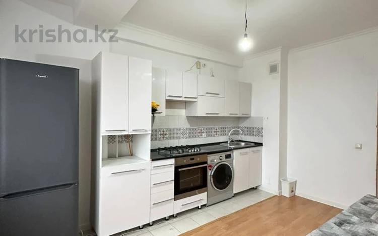 2-бөлмелі пәтер · 74 м² · 5/5 қабат, Нұрсая ш/а. 73/2, бағасы: 23 млн ₸ в Атырау, мкр Нурсая — фото 5