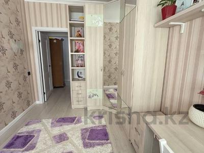 3-комнатная квартира · 73 м² · 8/18 этаж, Момышулы 17\2 за 39.6 млн ₸ в Астане, Алматы р-н