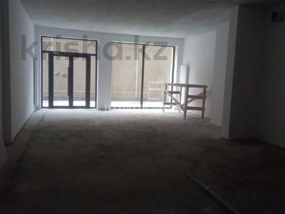 Офисы, магазины и бутики, салоны красоты, фитнес и спорт, образование, развлечения · 72 м² за 600 000 〒 в Актау, 14-й мкр