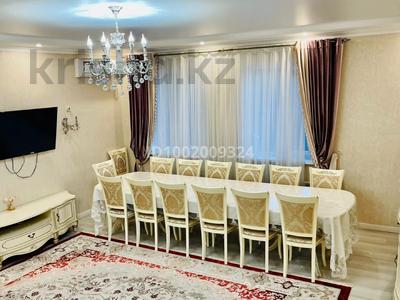 4-комнатная квартира · 163 м² · 4/4 этаж, 14-й мкр 60 за 60 млн 〒 в Актау